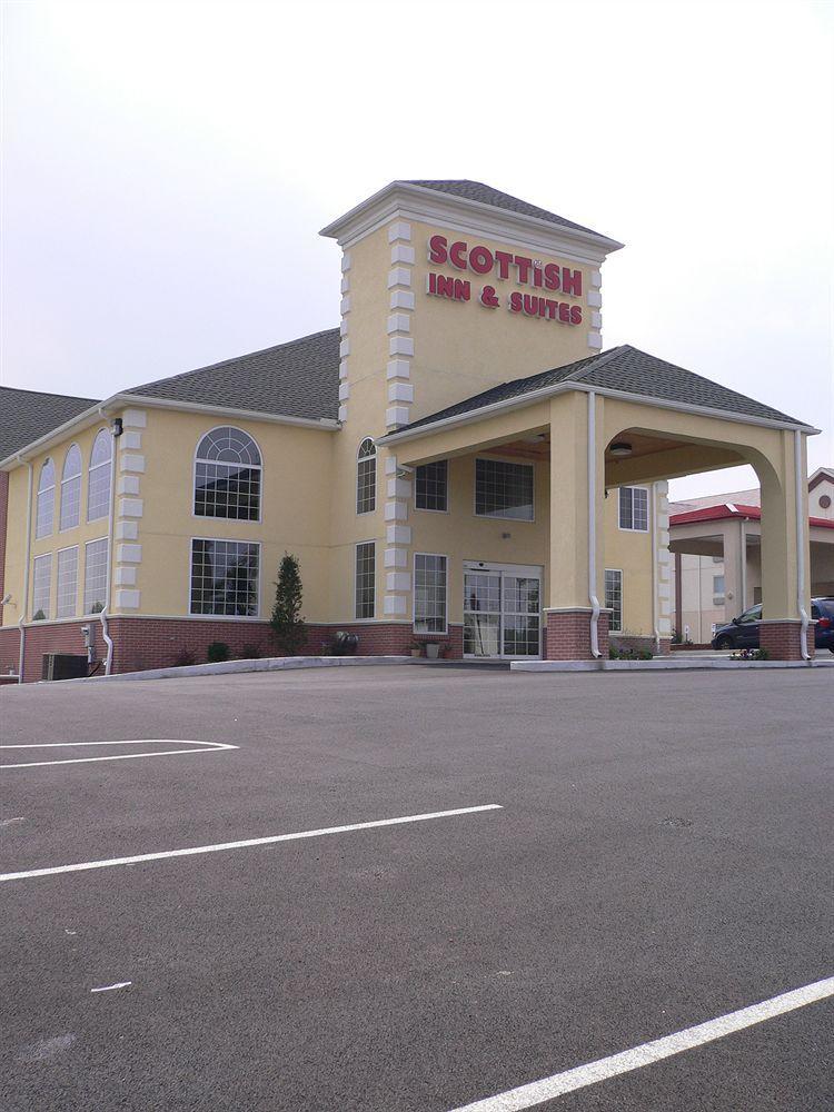 Super 8 By Wyndham Harrisburg Hershey North Εξωτερικό φωτογραφία