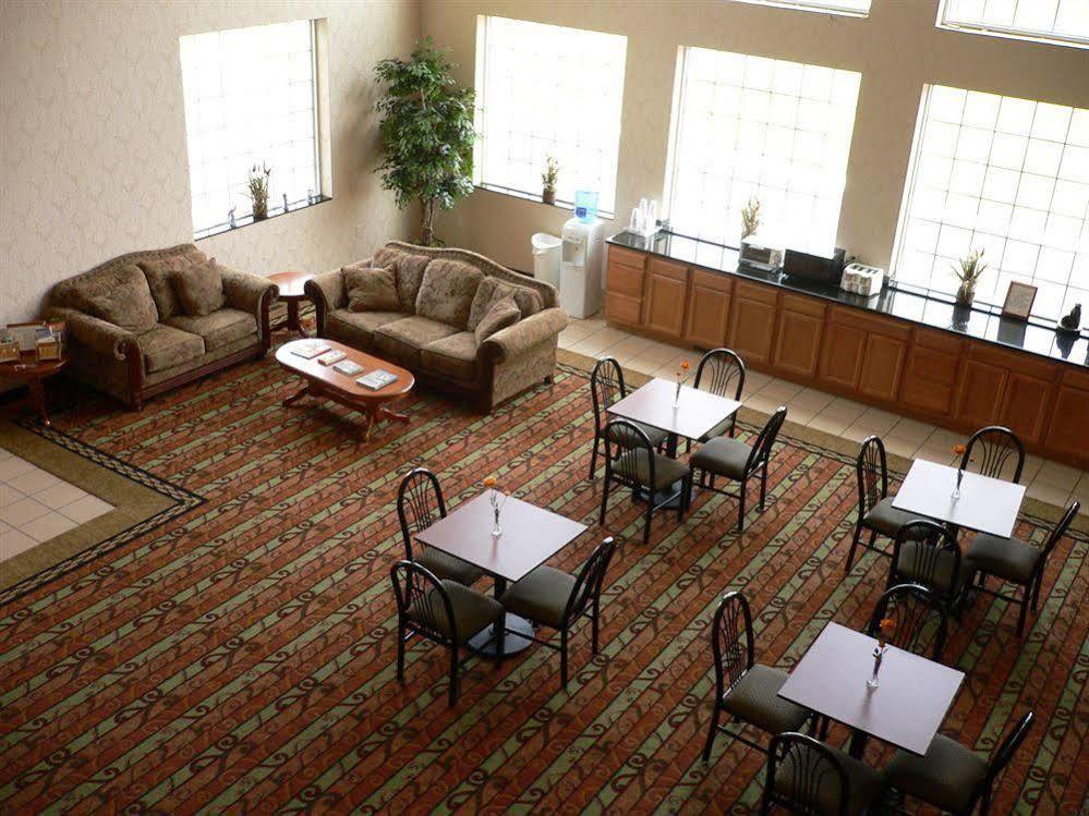 Super 8 By Wyndham Harrisburg Hershey North Εξωτερικό φωτογραφία