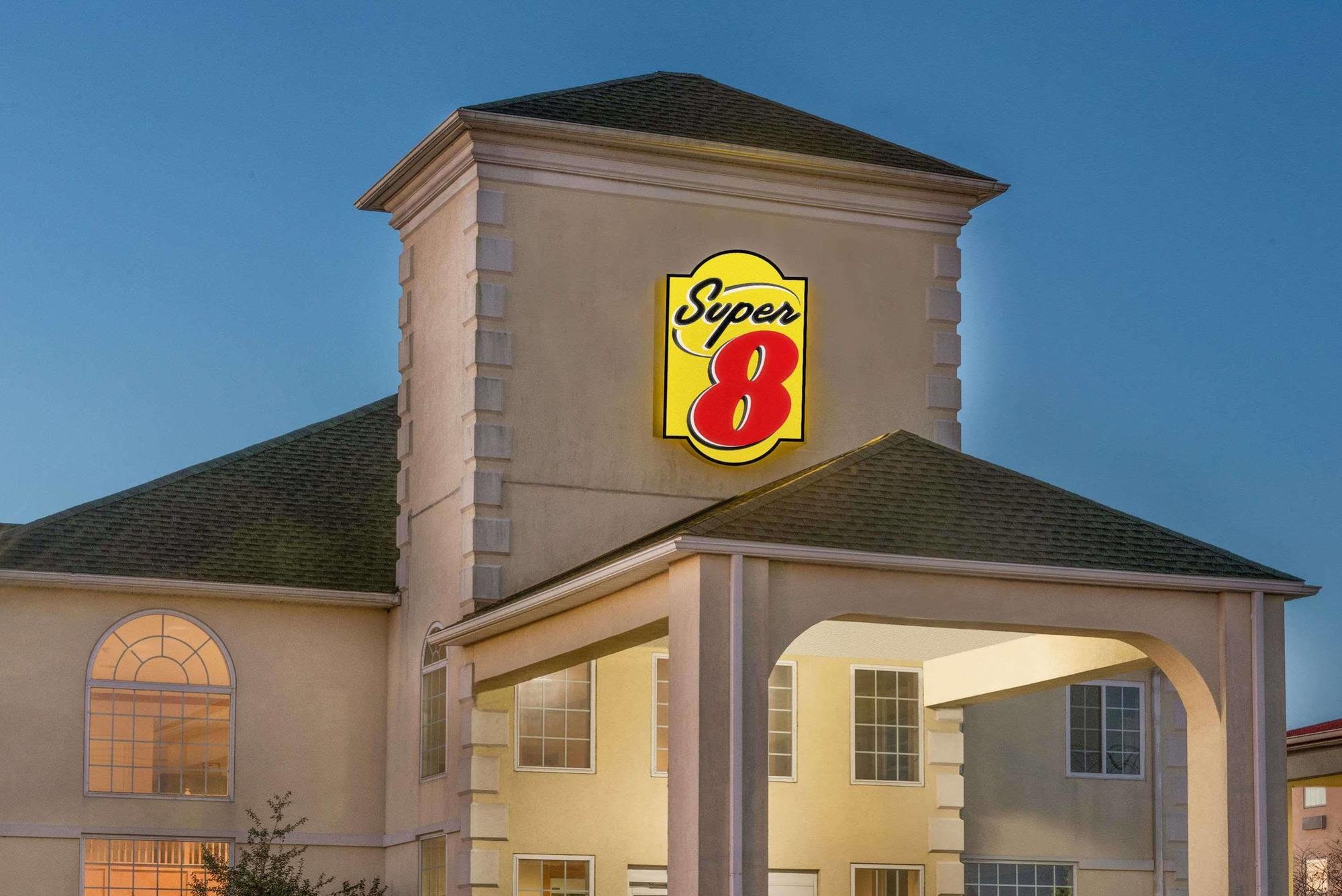 Super 8 By Wyndham Harrisburg Hershey North Εξωτερικό φωτογραφία